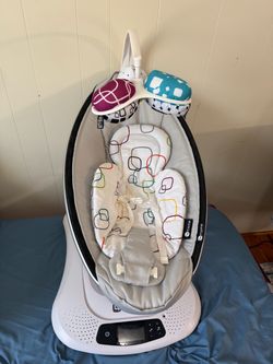 Mamaroo swing with Bluetooth