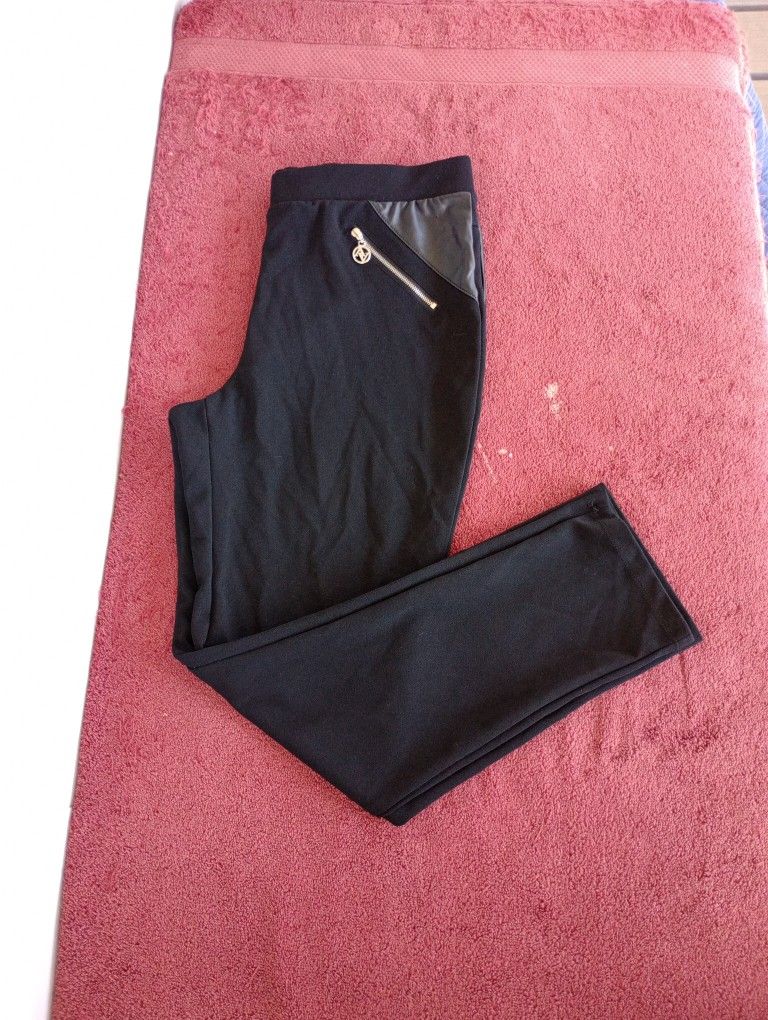 Adrienne Vittadini women's black dress pants size L