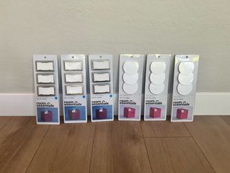 18 BRAND NEW Clip On Labels For Baskets Or Storage Bins
