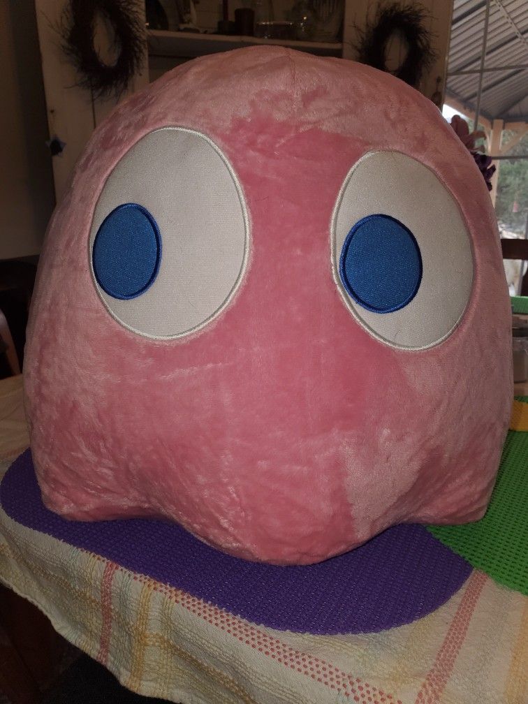 PAC-MAN GIANT PLUSH PINK PINKY GHOST 15.5" NEW