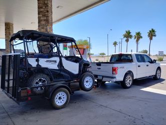 Honda Pioneer 1000-5 Deluxe