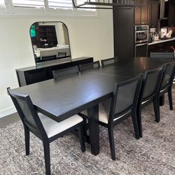 Dining Room Table With 8 Upholstered Chairs
