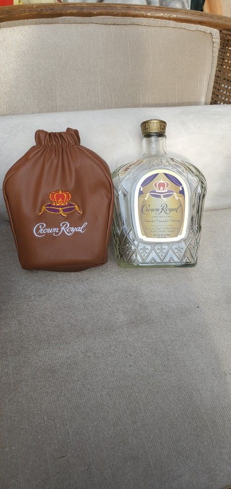 Crown Royal Whiskey Collectible Football Vinyl Bag Bottle Holder & bottle Empty