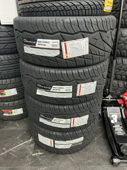 285/35/22 Giovanna Tires 