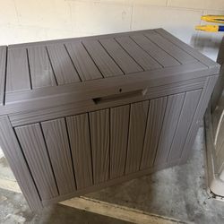 Plastic Stone Bin Uses For 1 Month