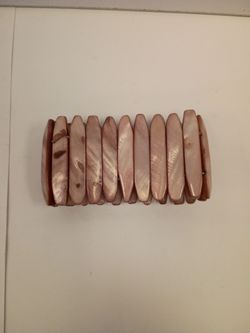 Brown shell bracelet for women