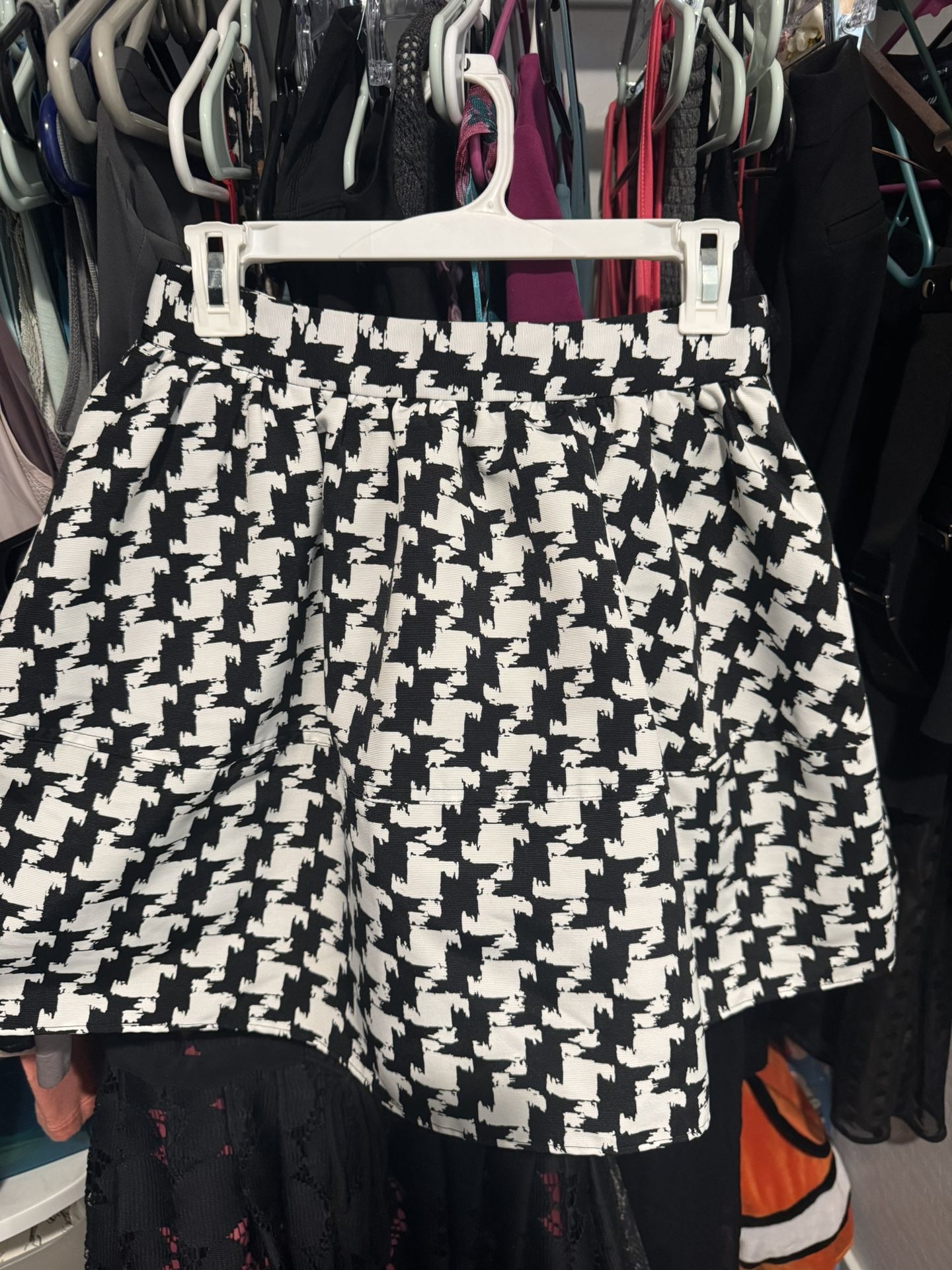 Express Houndstooth Flared Skirt