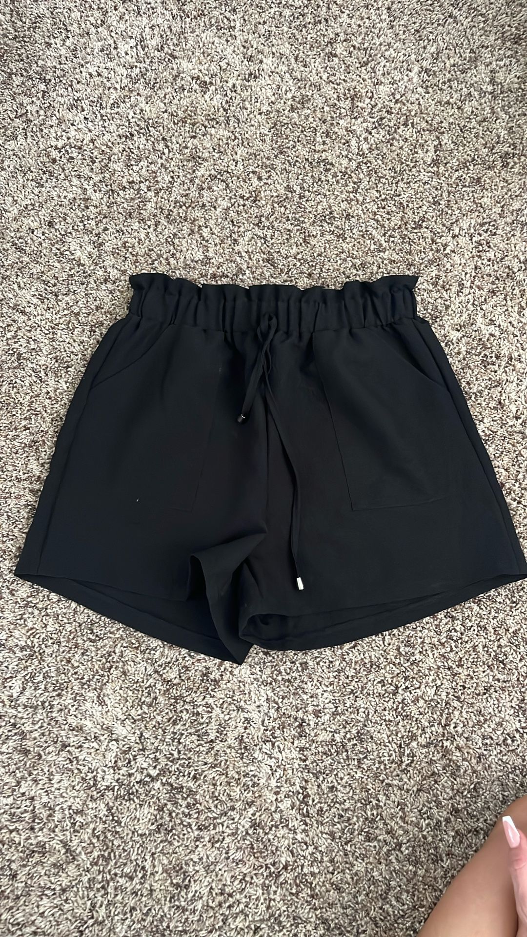 Women’s Size Medium Shorts