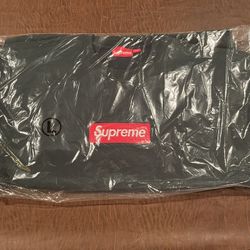 Supreme Box Logo Crew Dark Pine Large FW22