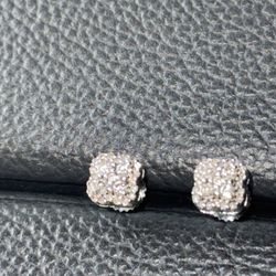 14K White Gold Diamond Stud Earrings 0.41CTW VVS
