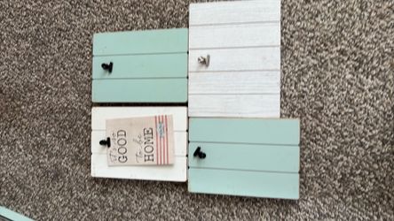 Picture holders