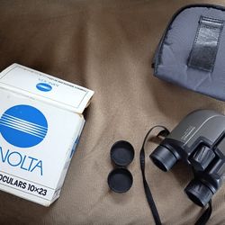 Minolta Compact Binoculars 