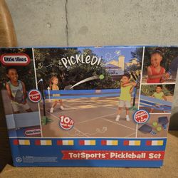 Little Tikes Pickleball Set