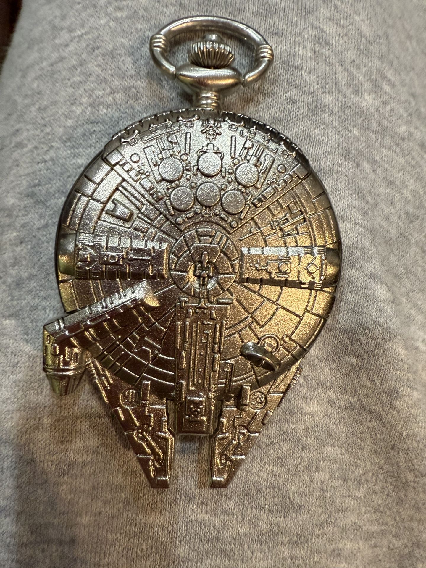 Star Wars Millennium Falcon Pocket Watch 48mm Star Wars Silver Tone