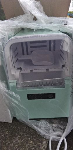 New ice maker.     $$40