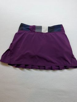 Lululemon pleated skirt in purple (Size 4)