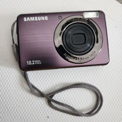 Samsung PL50 compact digital camera
