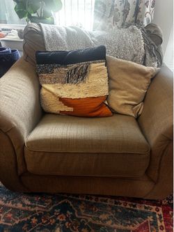 Free - Set of 2 Tailya Barley Accent Chairs