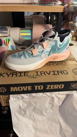 Kyrie 8 GO
