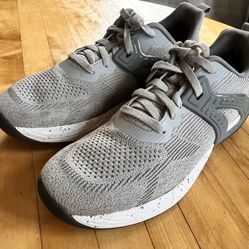 Avia Men's Trainer Athletic Low Top Sneaker Mens Size 9 Gray