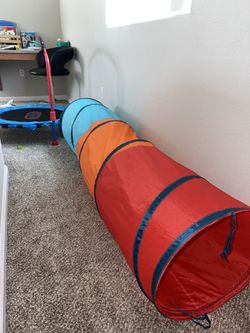 Kids Foldable Trampoline And Tunnel 