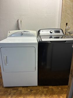 GE washer and dryer (electric)