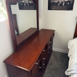 Wooden Dresser With Mirror 