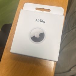 Apple AirTag