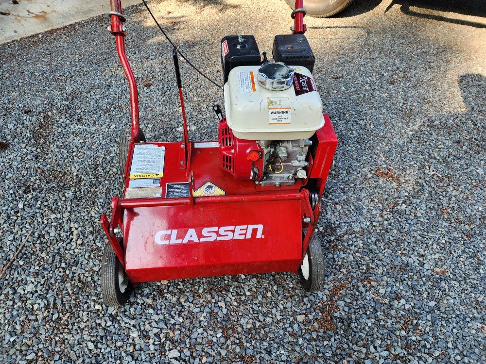 Classen TR20 Honda Engine Turf Dethatcher for Sale in Spanaway, WA