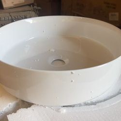 16*5 White ceramic bathroom sink