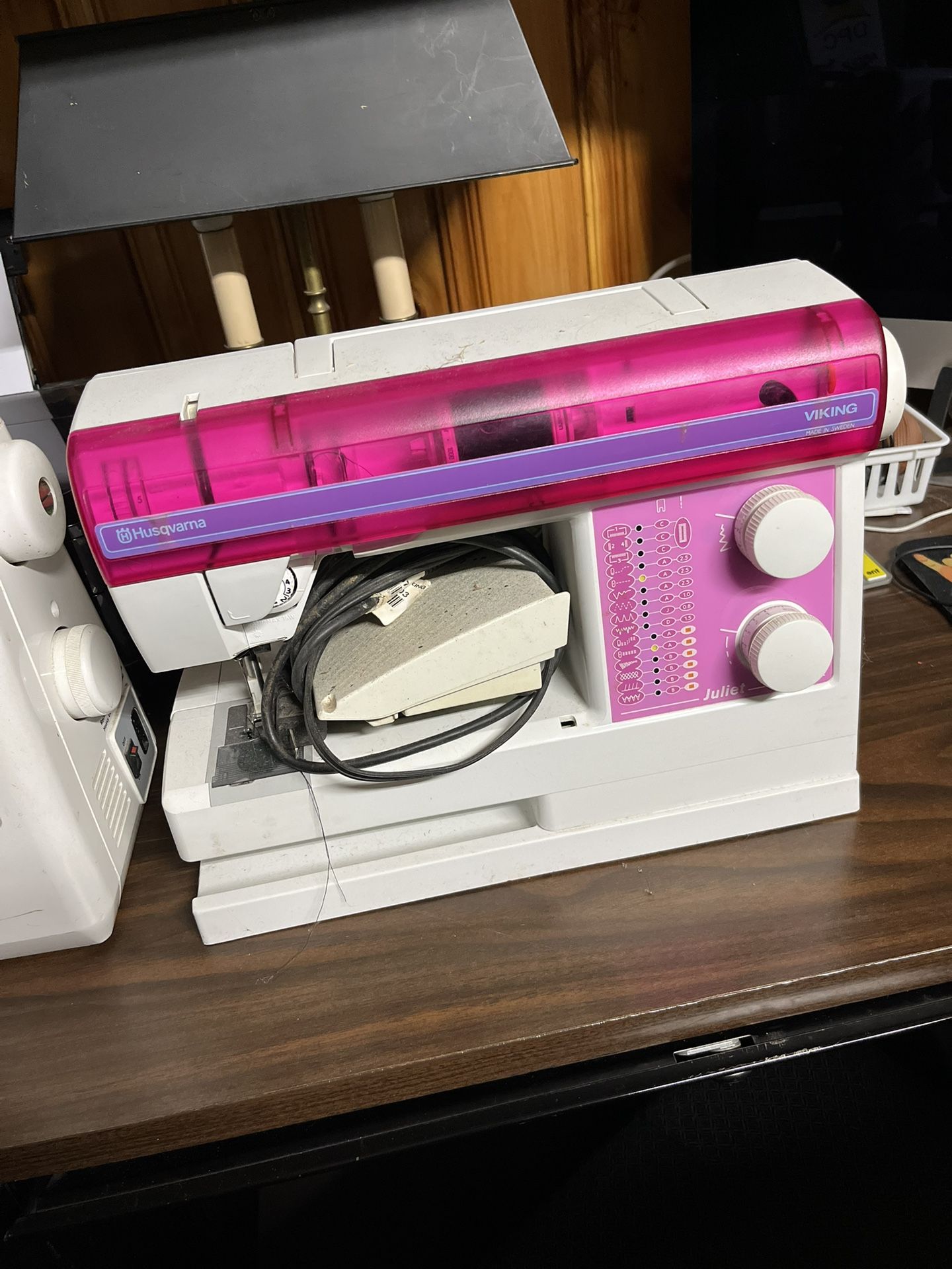 1 Sewing Machines Works Fine Make An Offer