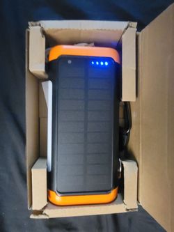 Solar Power Bank Portable Charger 66800mAh Battery Pack for Camping Built Cables, Hand Crank, 22.5W Fast Charging, Flashlights, Table Lamp, Compass,5 