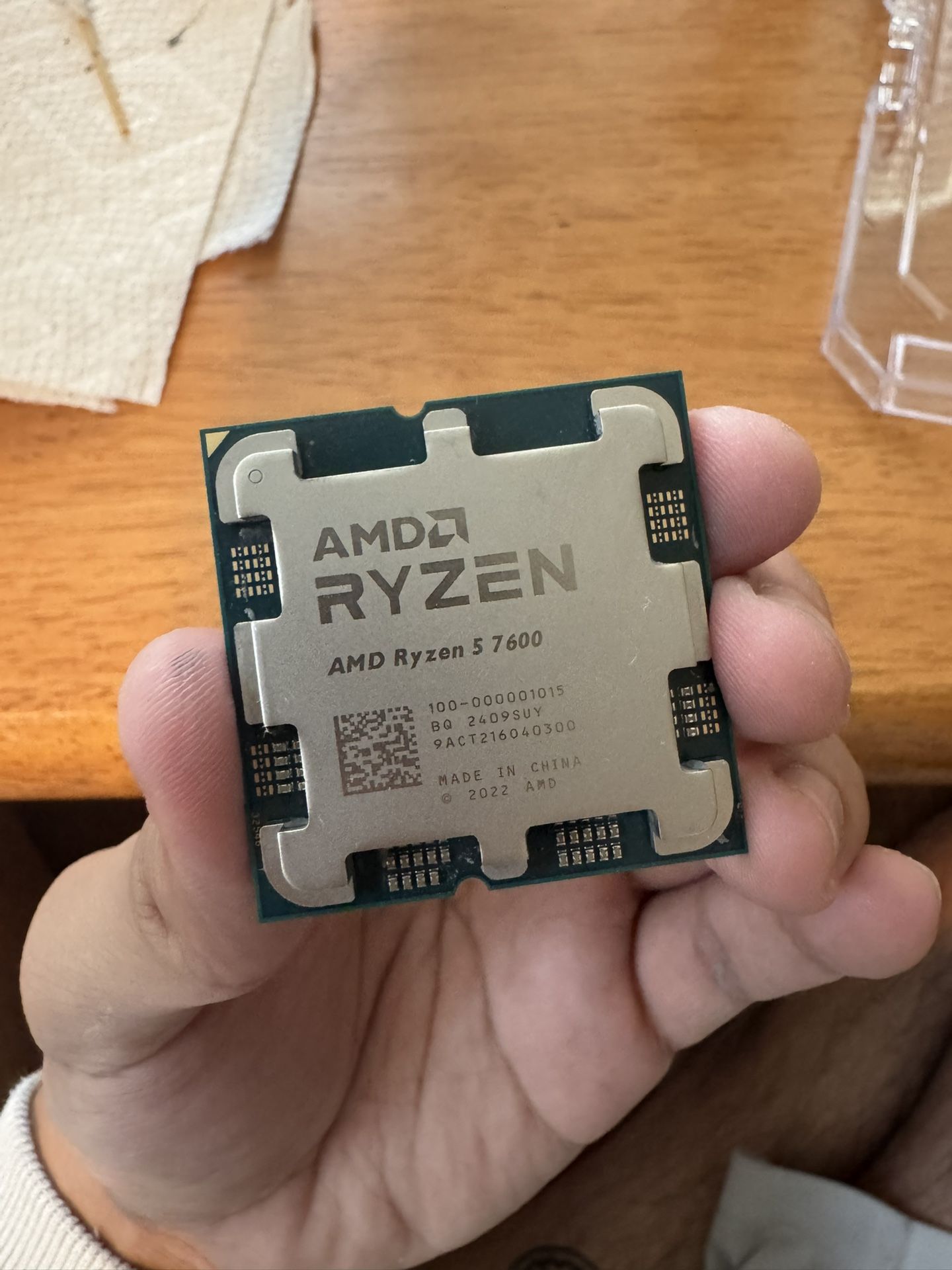 Ryzen 5 7600