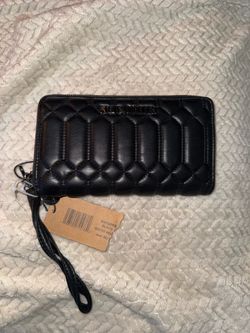 large steve madden wristlet