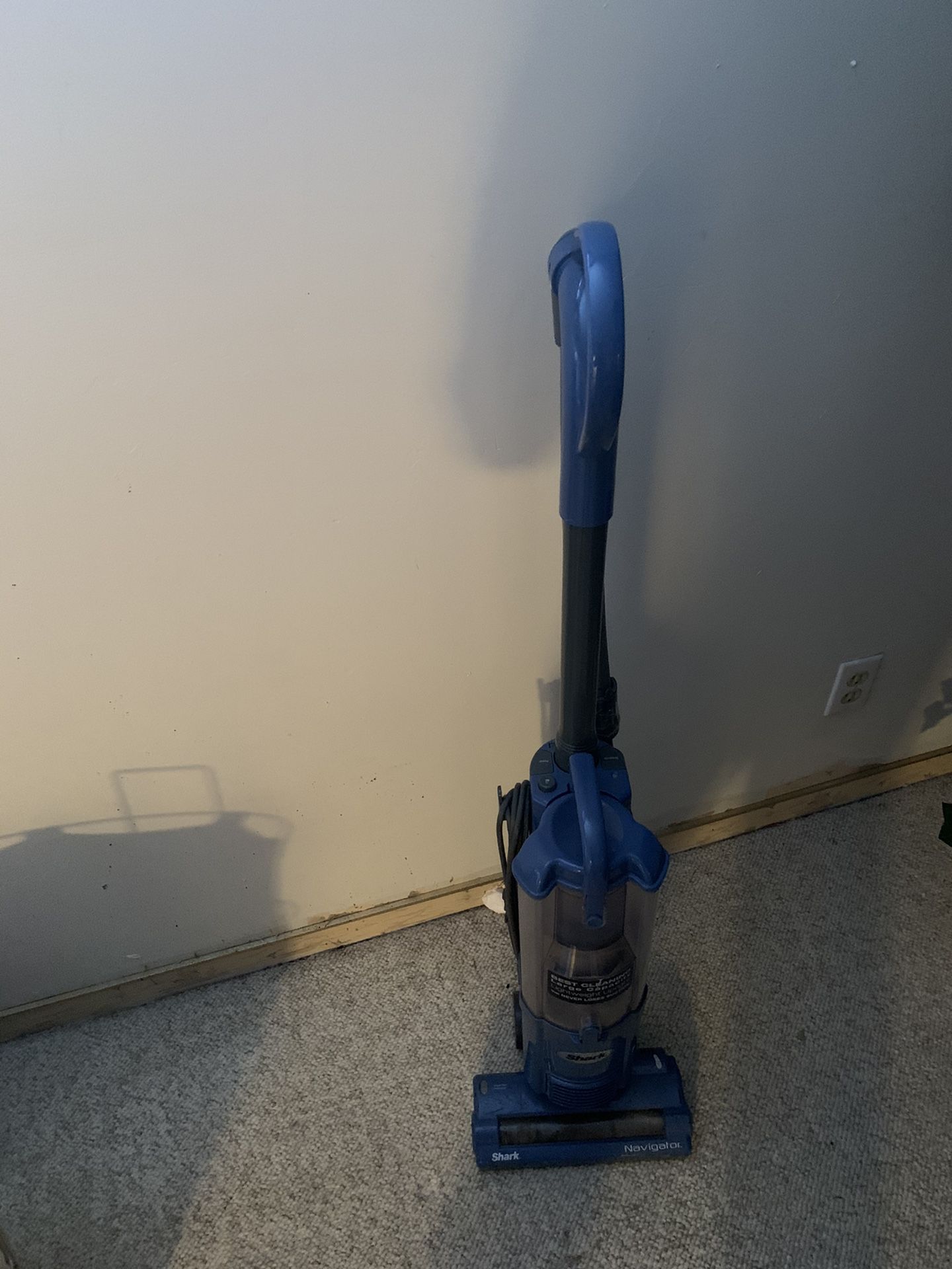Little Shark vacuum