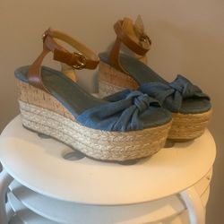 Michael Kors wedges size 6