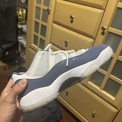 Jordan 11 Size 10 diffused blue