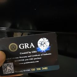  Square Studded Earrings
Gold