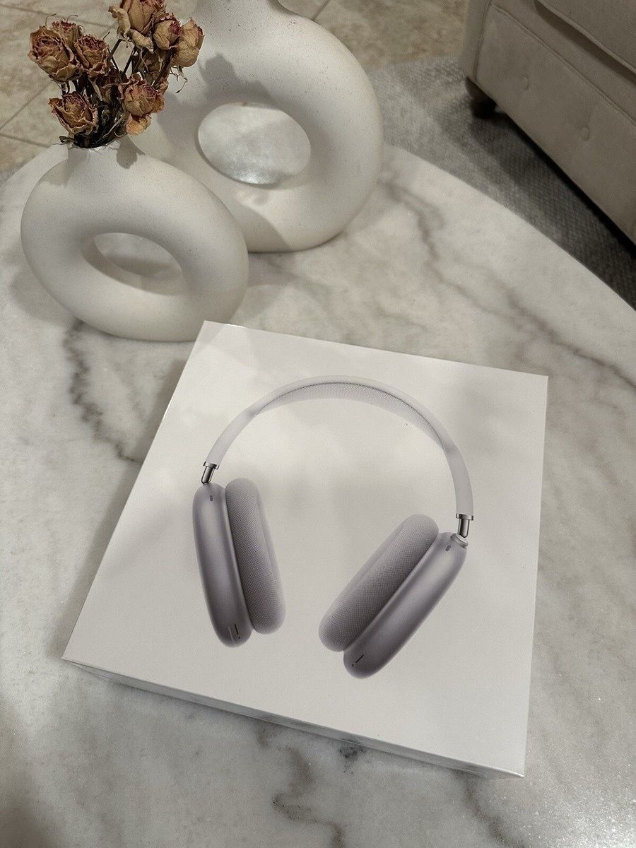 AirPods Max Silver