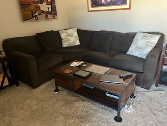 Sectional couch