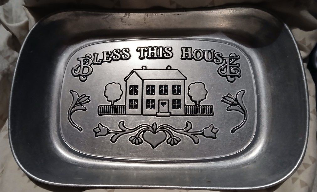 Used 1960 Vintage Collectable Serving Platter.