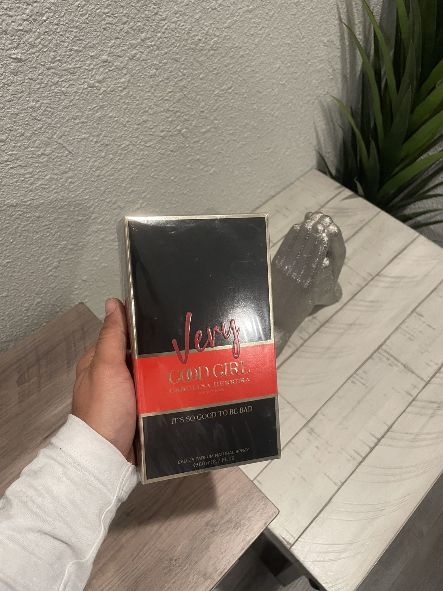 carolina herrera very good girl perfume