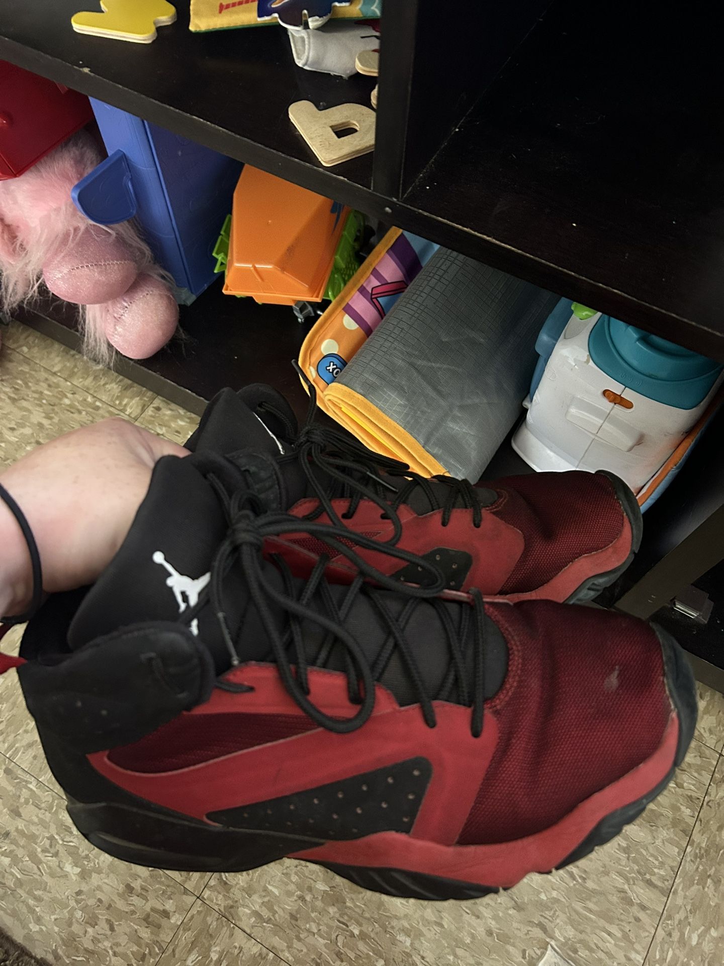 Men’s Jordan’s Size 10