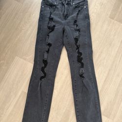 Fashion Nova Jeans 