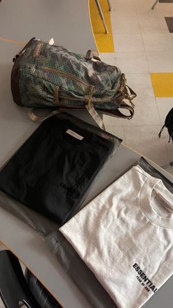 Small Essential Shirts Brand New 50$