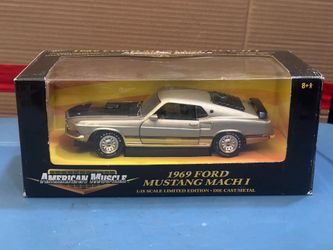 ERTL AMERICAN MUSCLE CHAMPAGNE GOLD 1969 FORD MUSTANG MACH 1 1:18 DIE CAST