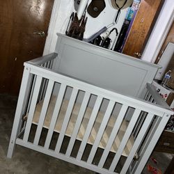 Baby Crib 