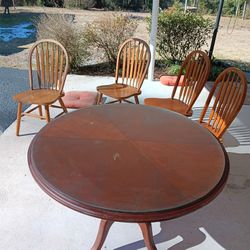 Glass Top Kitchen Table & Chairs