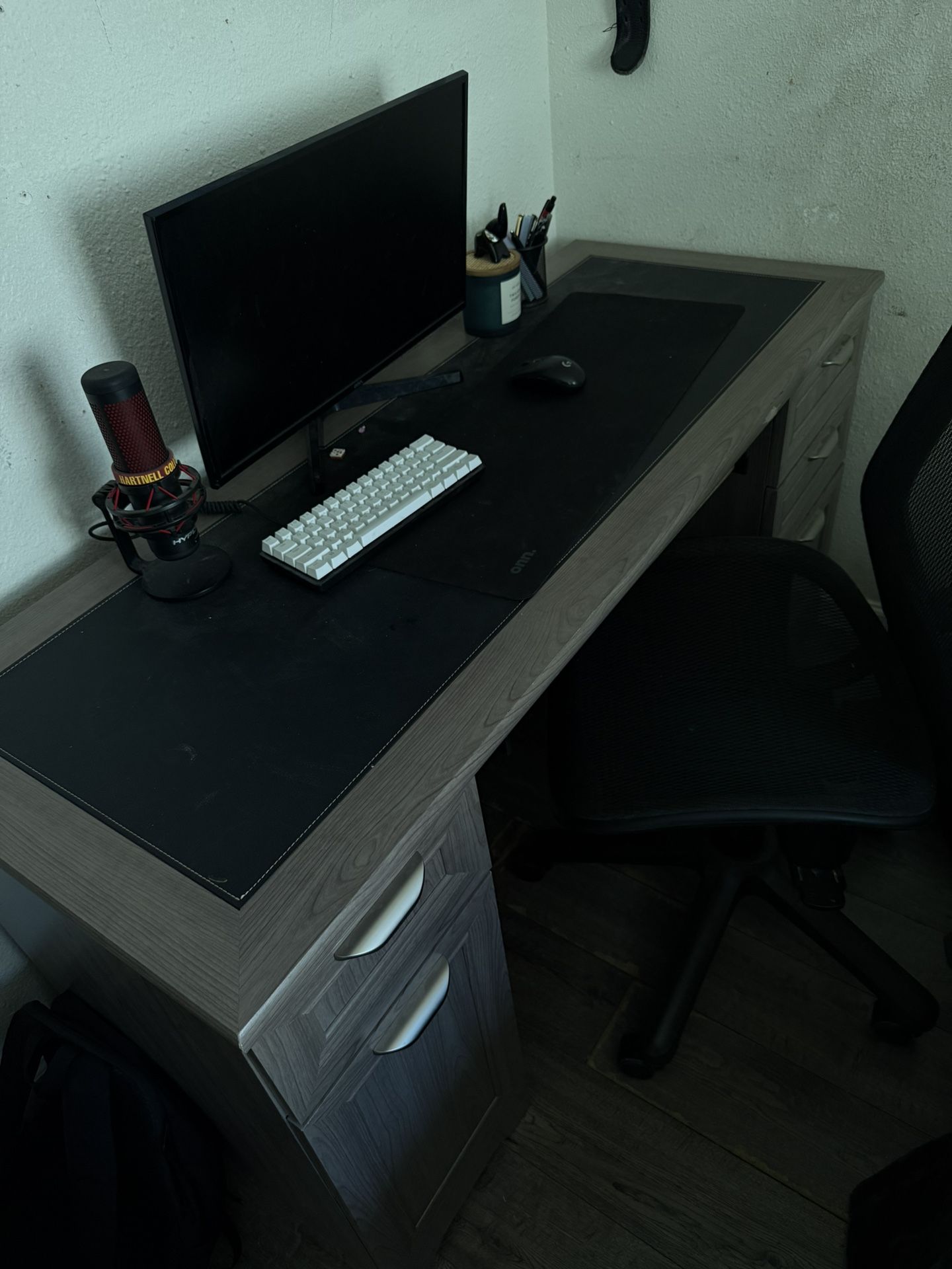 Desk