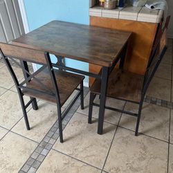 Mesa Y 2 Sillas De Comedor